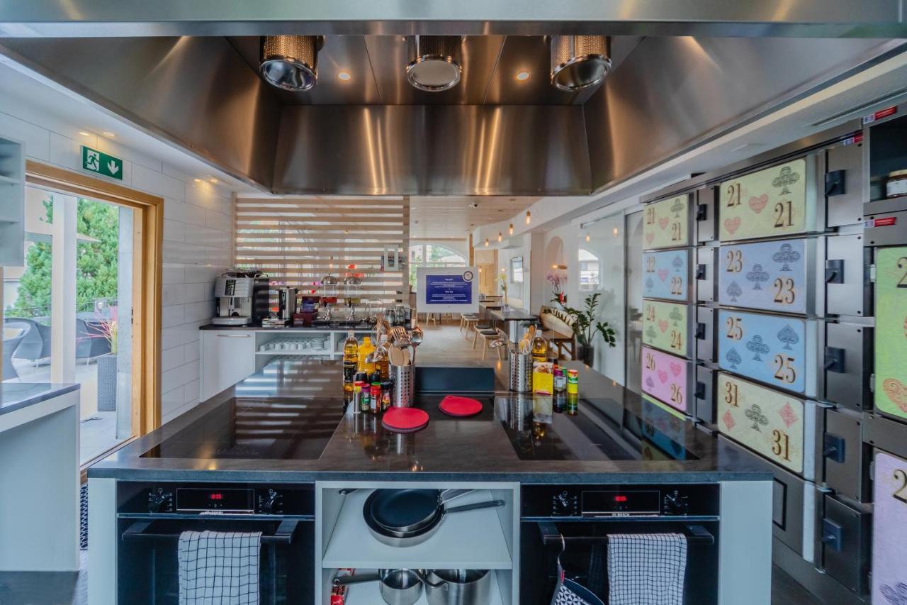 Grand Your Home With Common Kitchens With Self Check-In Engelberg Exterior foto